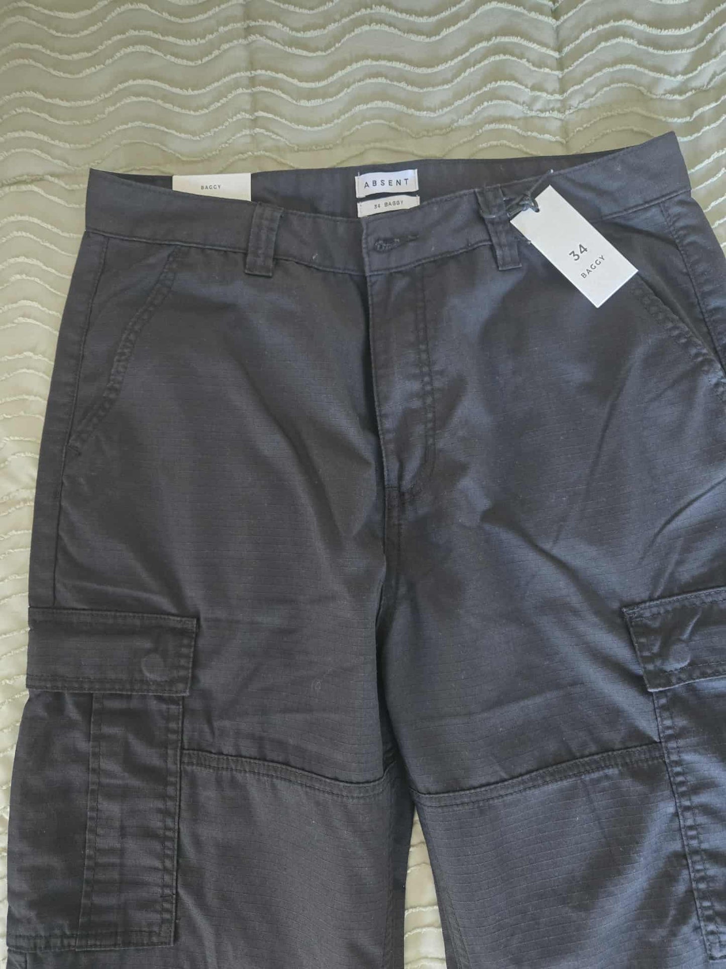 New Absent cargo pants